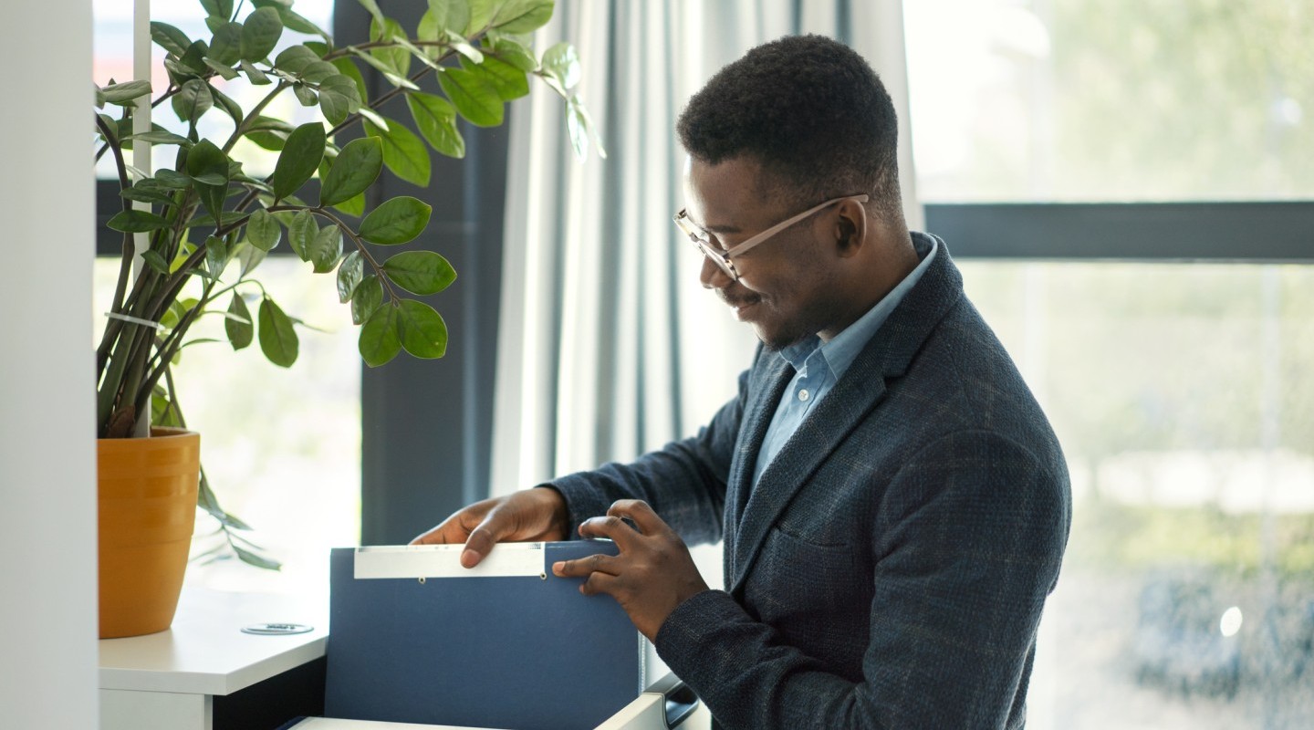 What belongs in an Employee’s Personnel File?